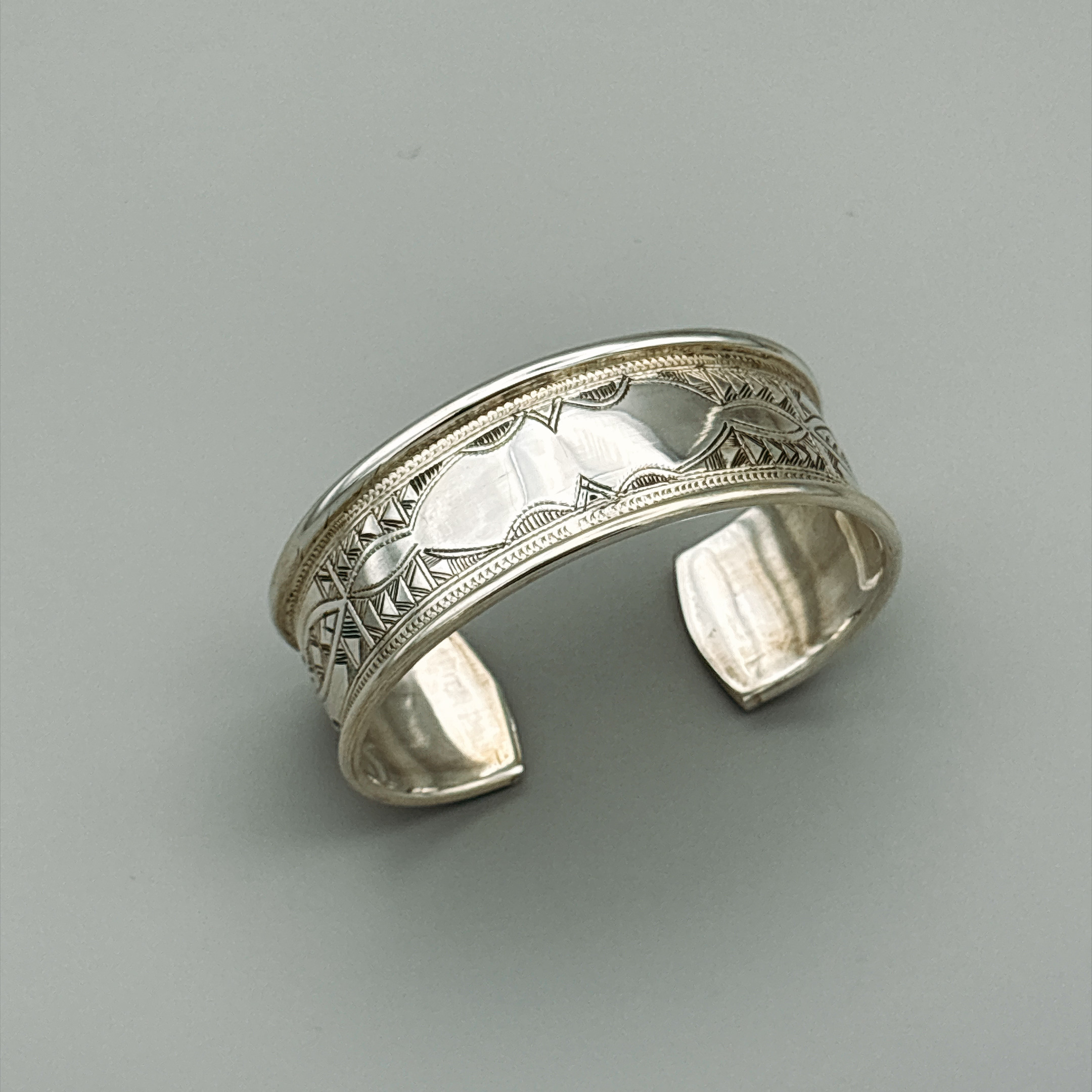 Touareg Bangle No.06｜Middle
